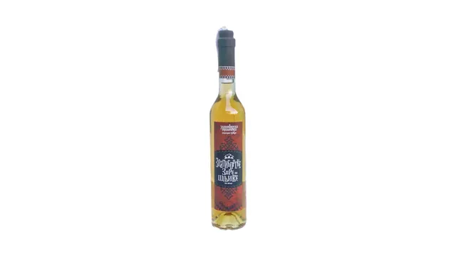 JAKO ALKOHOLNO PIĆE OD ŠLJIVE ZLATIBORSKE ZORE 0.5L ZLATIBORSKA TRADICIJA ZLATIBORSKA TRADICIJA