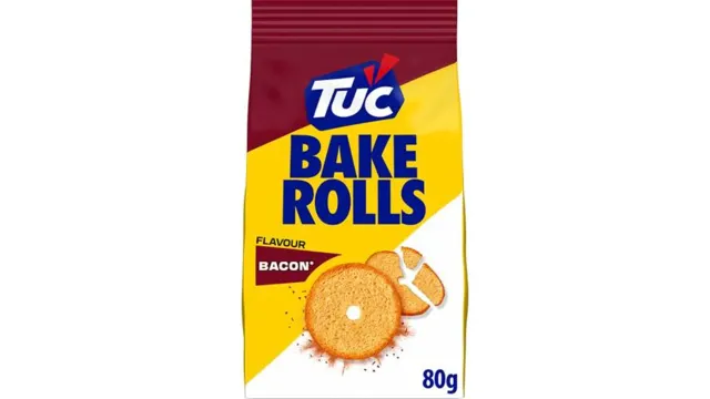 Dvopek Bake Rolls Bacon Tuc 80g BAKE ROLLS