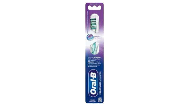 Oral B PRO 3D WHITE ADV.četk.za zube 1/1 Oral-B