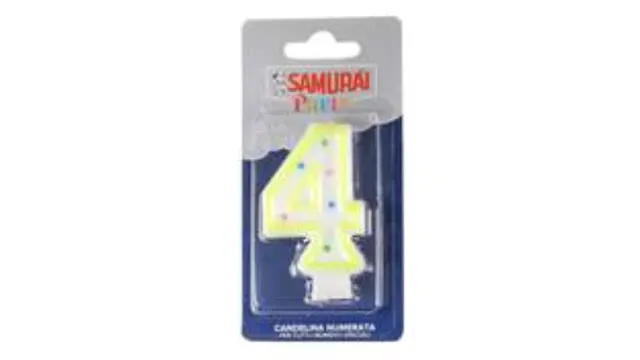 SAMURAI broj 4 rodjendanske svecice 794PA TRNAVA PROMET DOO KRAGUJEVAC