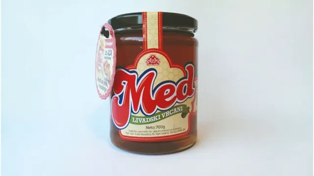 MED LIVADSKI 700gr STAKLO MEZENA