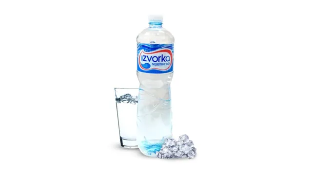 VODA NEGAZIRANA IZVORKA 1.5L PET PICE PL