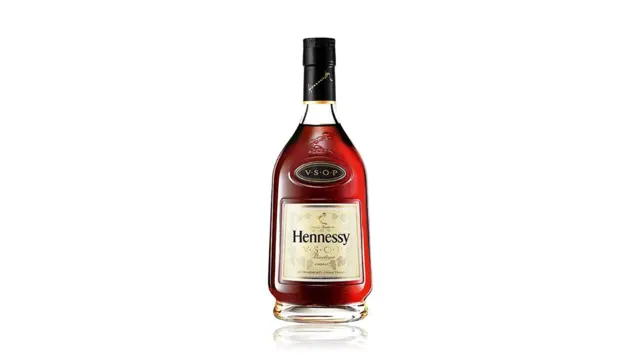 HENNESSY V.S.O.P. 0.7L MOJE LANE