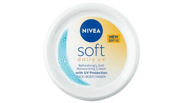 NIVEA soft SPF15 univerzal. krema 100ml NIVEA SUN