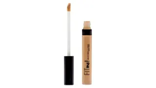 Maybelline Fit Me korektor 15