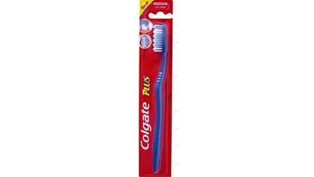 Colgate plus medium cetkica #12 AWT COLGATE