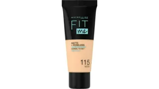 Maybelline Fit me tečni puder 115