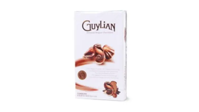 BOMBONJERA GUYLIAN SEA SHELLS EXTRA DARK 125GR GUYLIAN