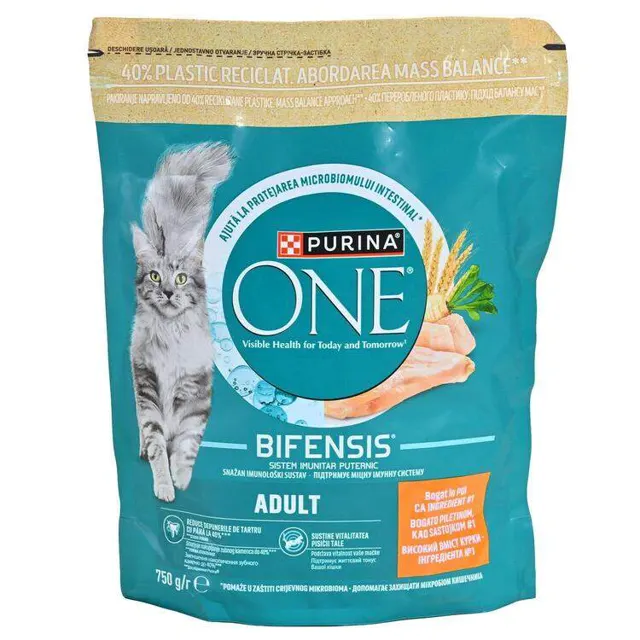 Granule za macke ONE piletina 750g ONE